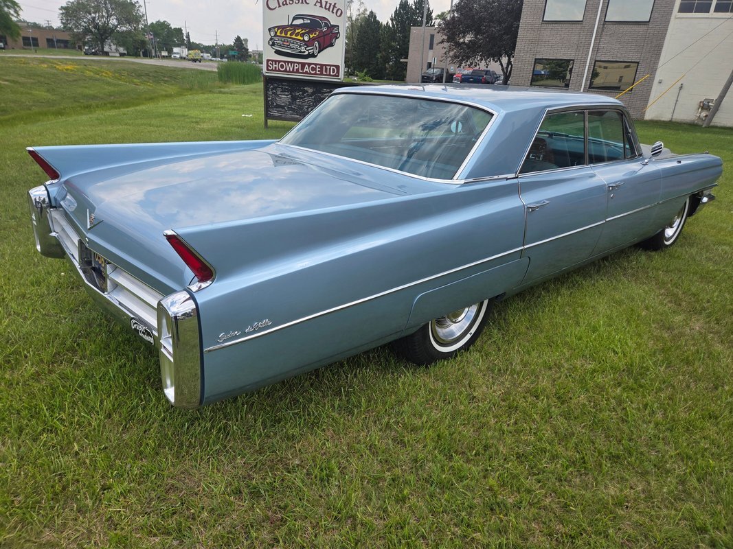 Cadillac-DeVille-1963-5
