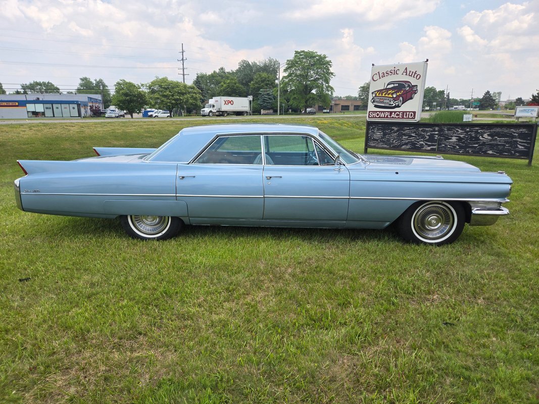 Cadillac-DeVille-1963-7