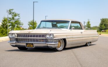 Cadillac-DeVille-1964-Coupe-1