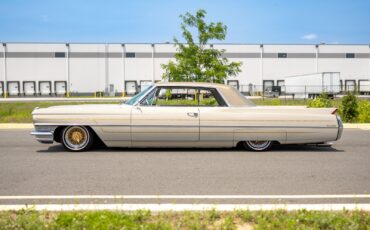 Cadillac-DeVille-1964-Coupe-14