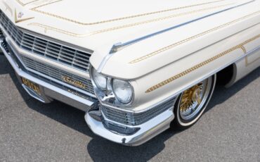 Cadillac-DeVille-1964-Coupe-27