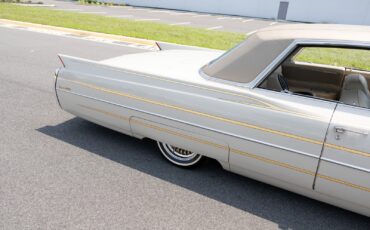 Cadillac-DeVille-1964-Coupe-31