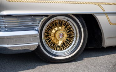 Cadillac-DeVille-1964-Coupe-5
