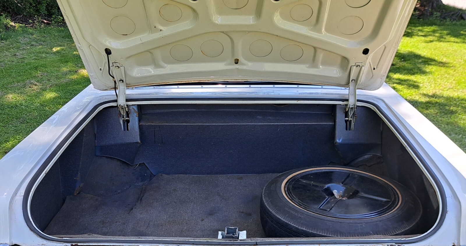 Cadillac-DeVille-1965-Convertible-26