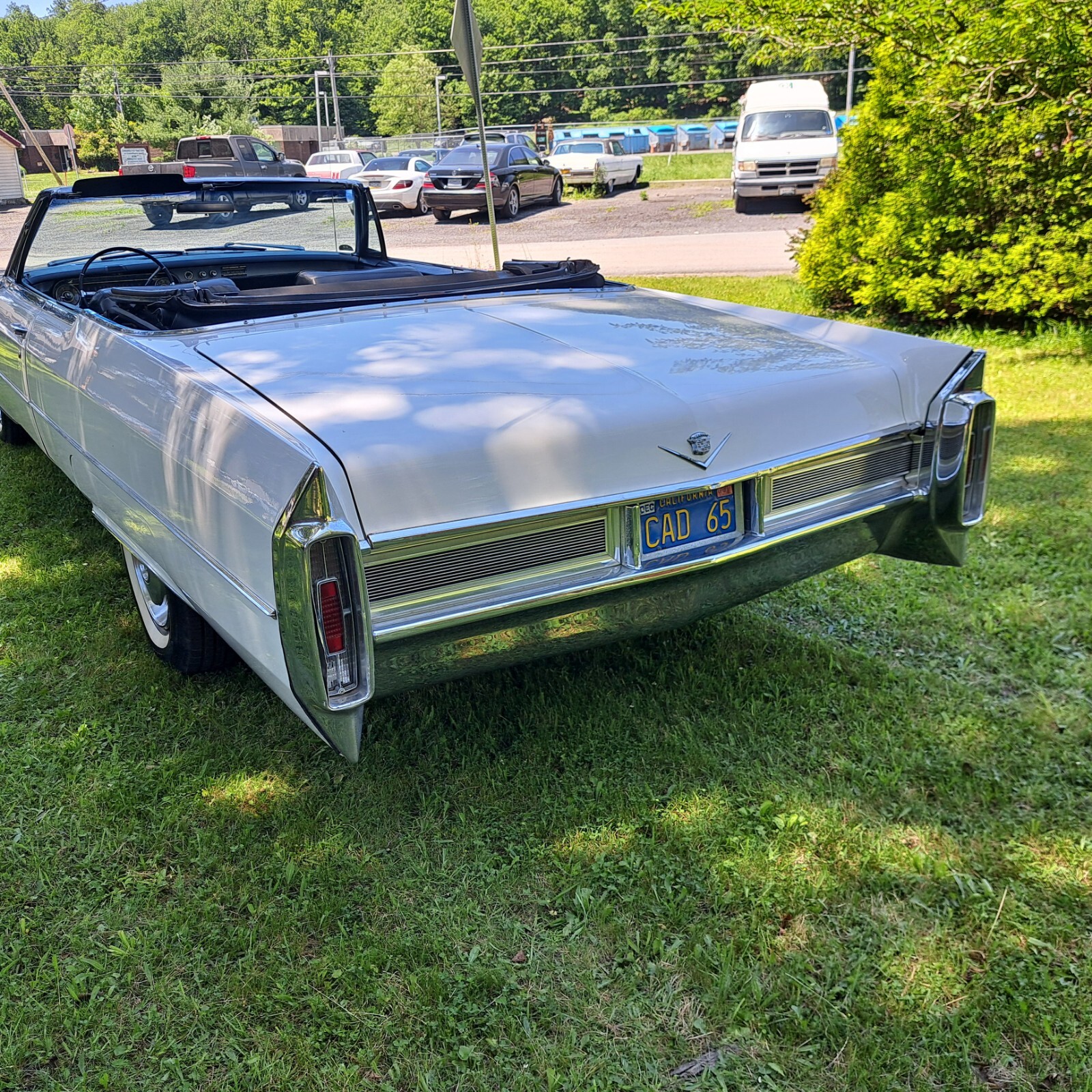 Cadillac-DeVille-1965-Convertible-28