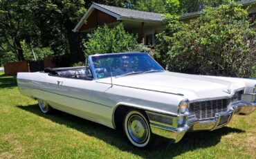Cadillac-DeVille-1965-Convertible