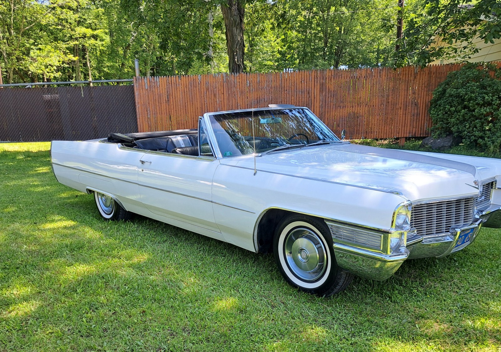 Cadillac-DeVille-1965-Convertible-7