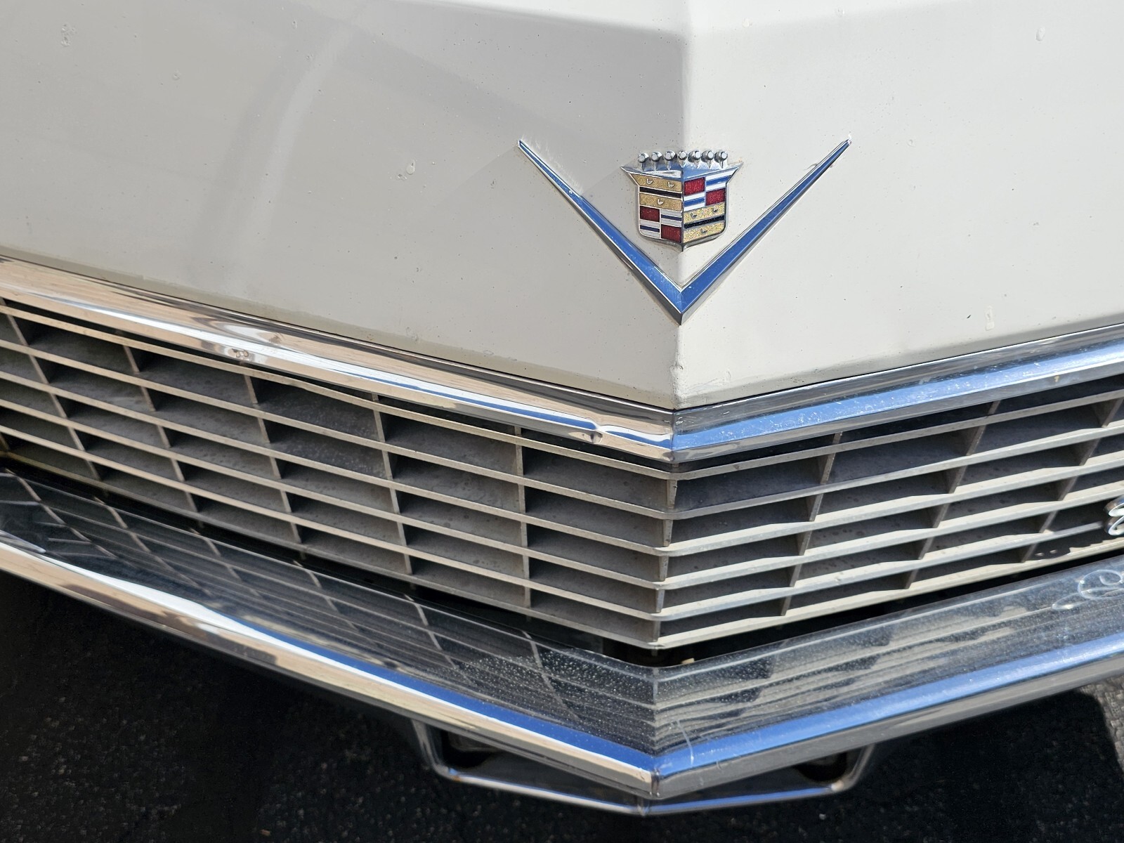 Cadillac-DeVille-1967-10