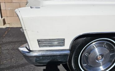 Cadillac-DeVille-1967-11
