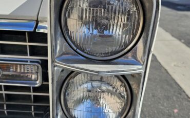 Cadillac-DeVille-1967-8