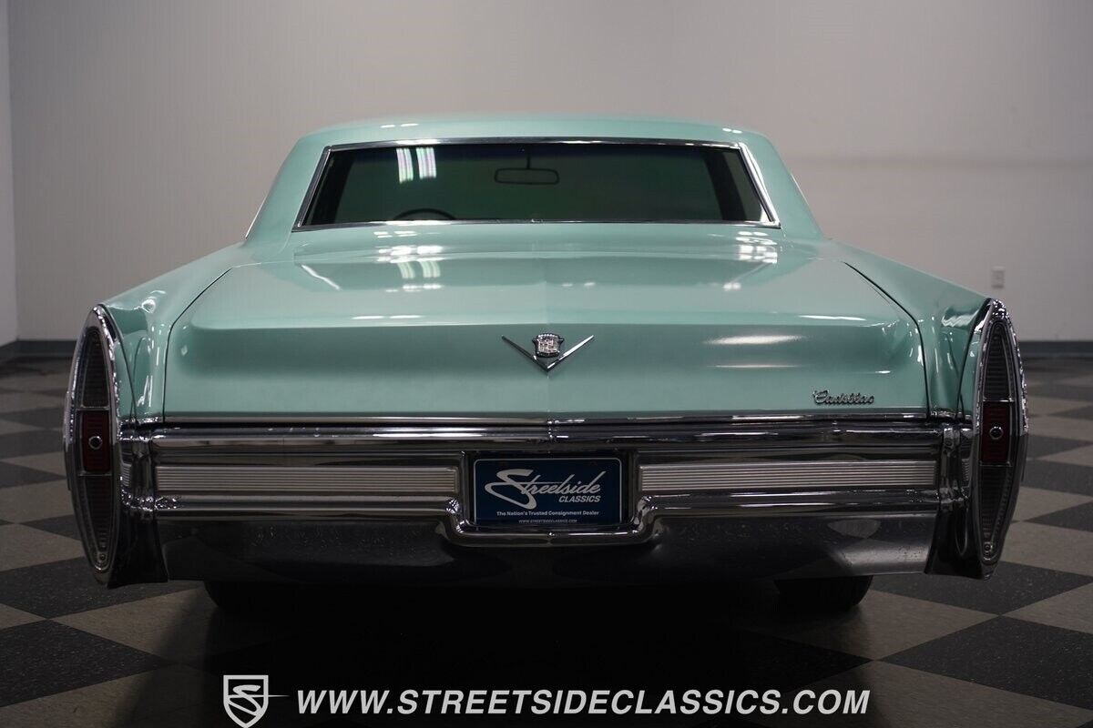Cadillac-DeVille-1968-Hardtop-13