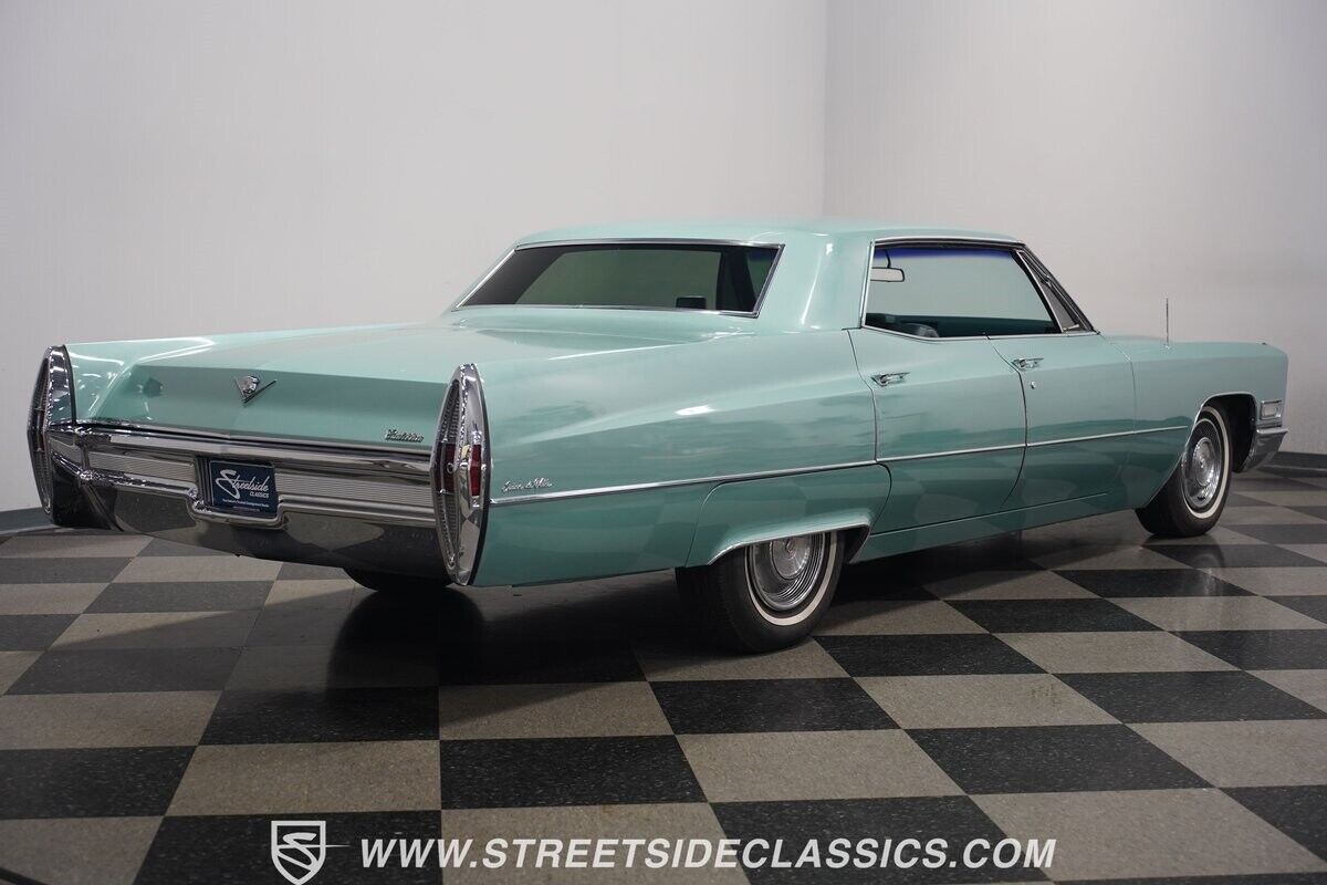 Cadillac-DeVille-1968-Hardtop-14
