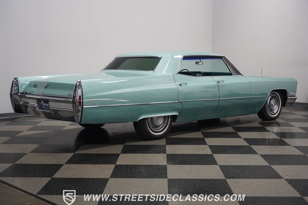 Cadillac-DeVille-1968-Hardtop-15