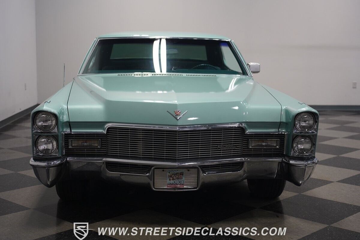 Cadillac-DeVille-1968-Hardtop-22