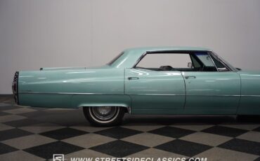 Cadillac-DeVille-1968-Hardtop-35
