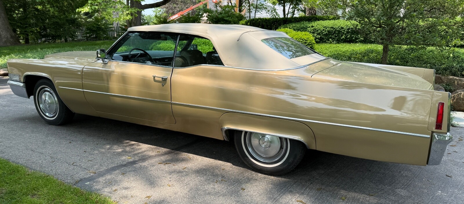 Cadillac-DeVille-1970-Coupe-1