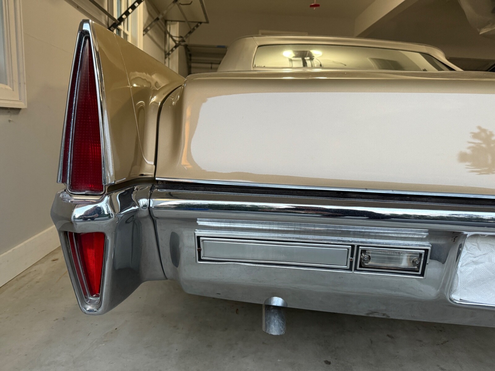 Cadillac-DeVille-1970-Coupe-8