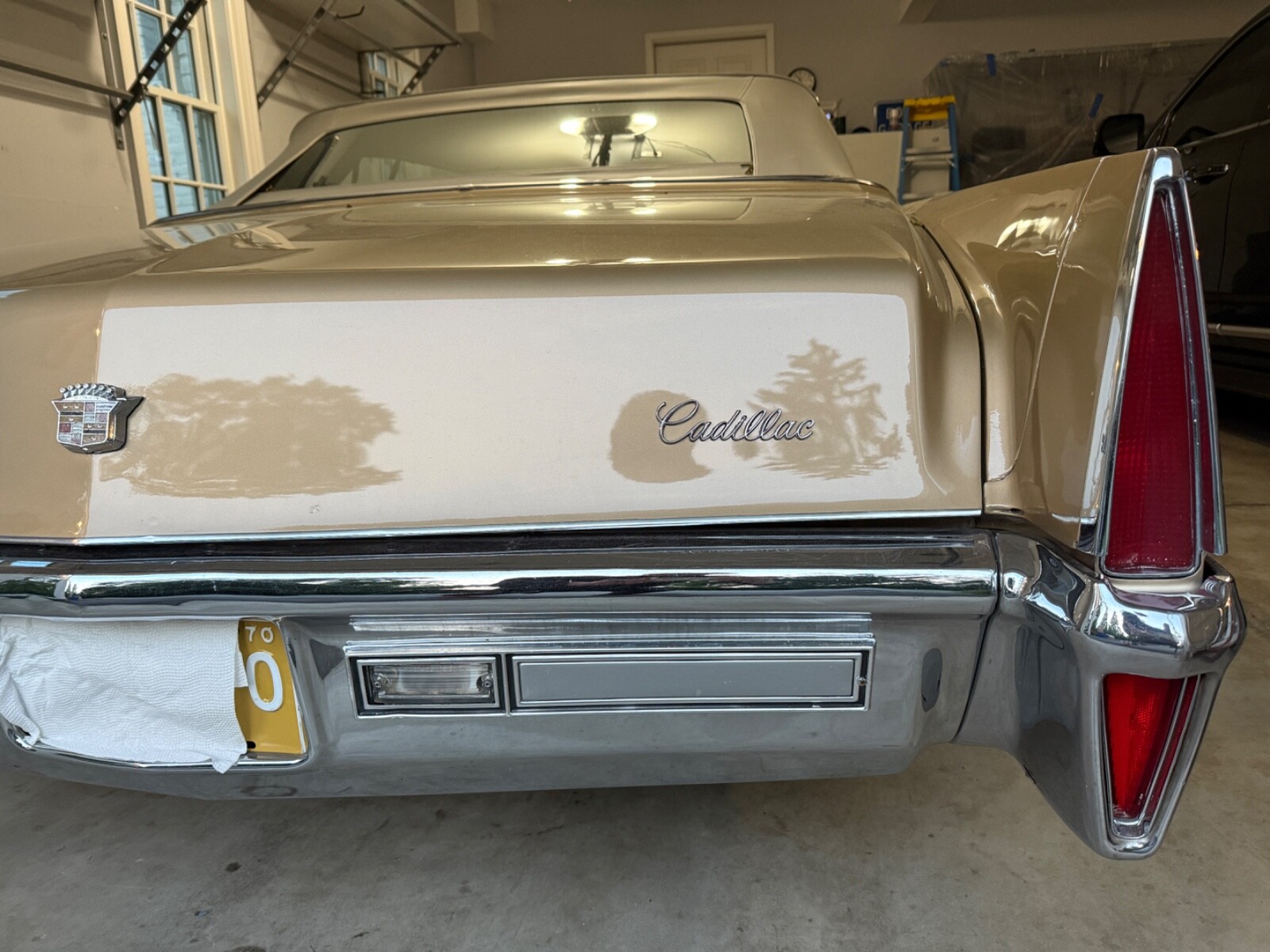 Cadillac-DeVille-1970-Coupe-9