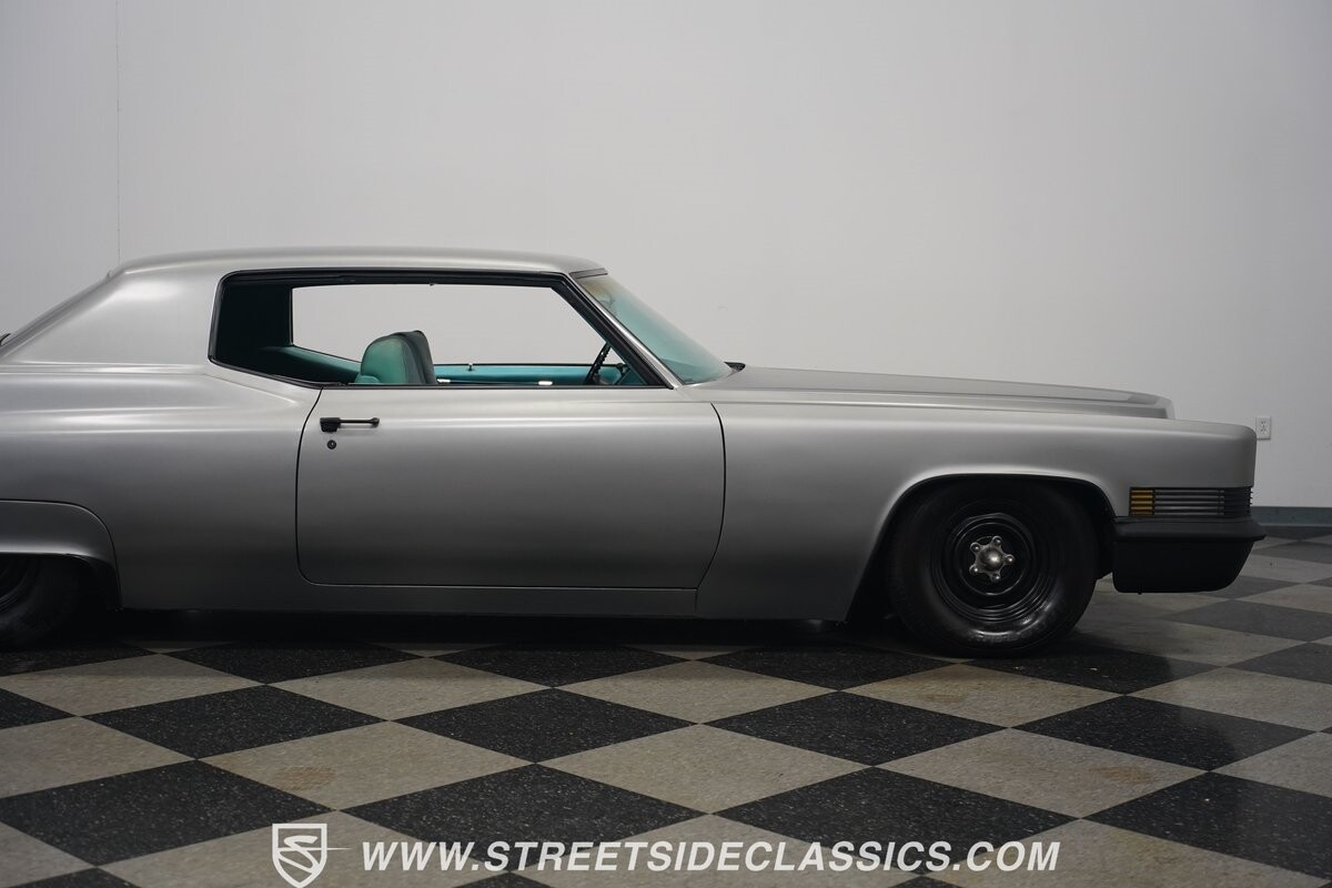 Cadillac-DeVille-1970-Hardtop-34