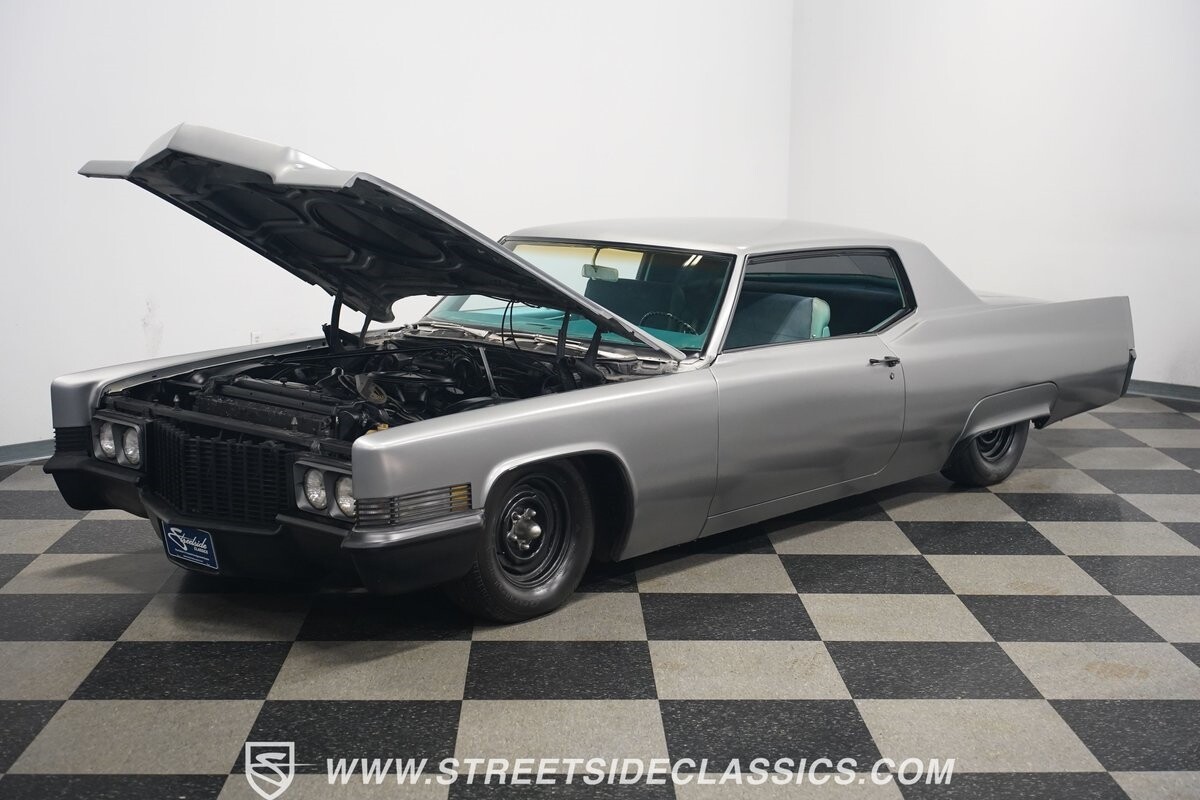 Cadillac-DeVille-1970-Hardtop-35
