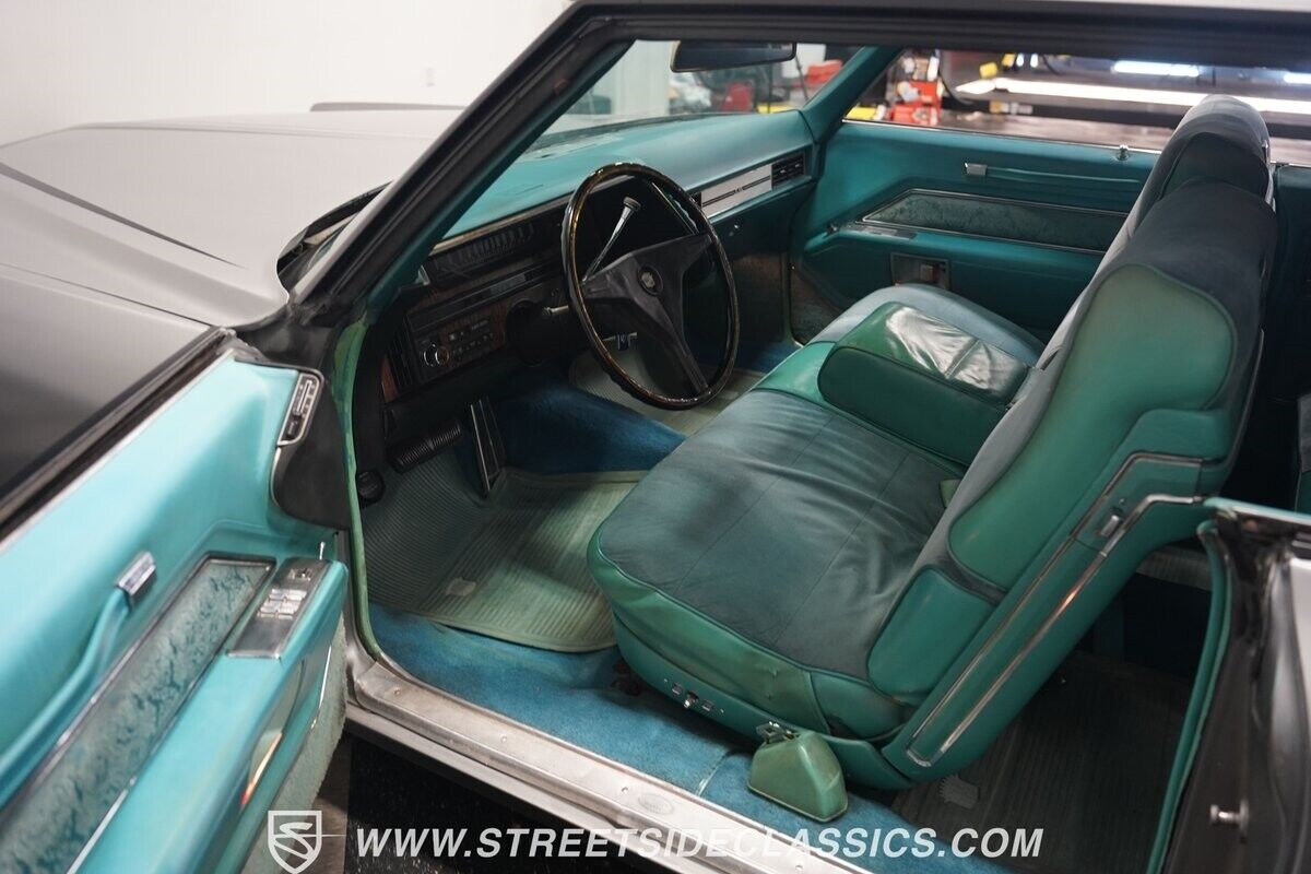 Cadillac-DeVille-1970-Hardtop-4