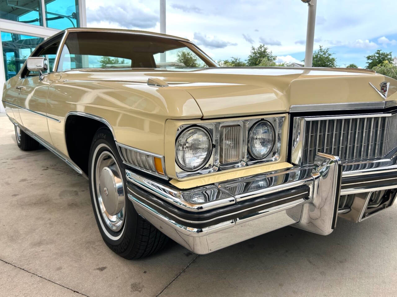 Cadillac-DeVille-1973-Coupe-16