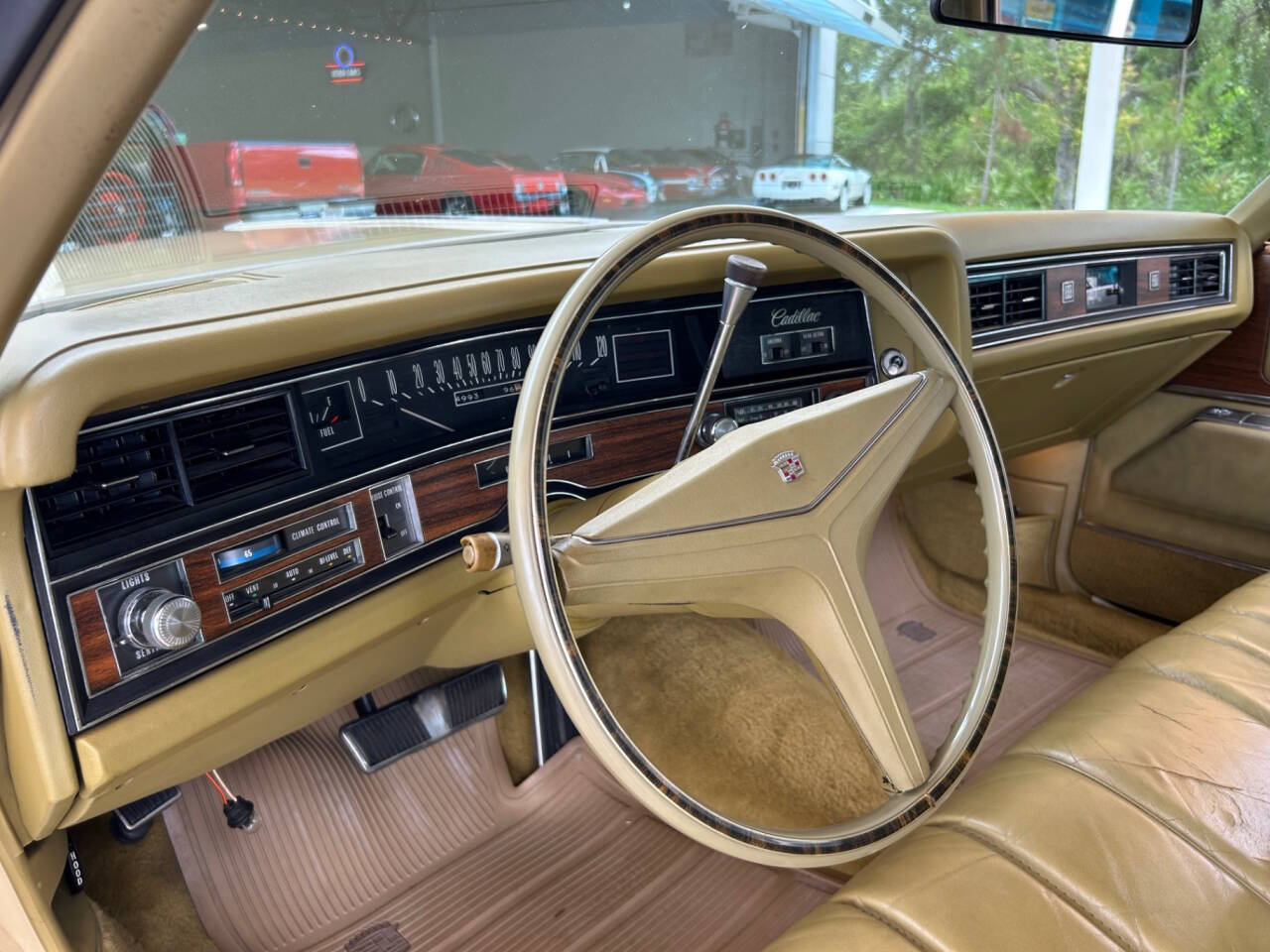 Cadillac-DeVille-1973-Coupe-21