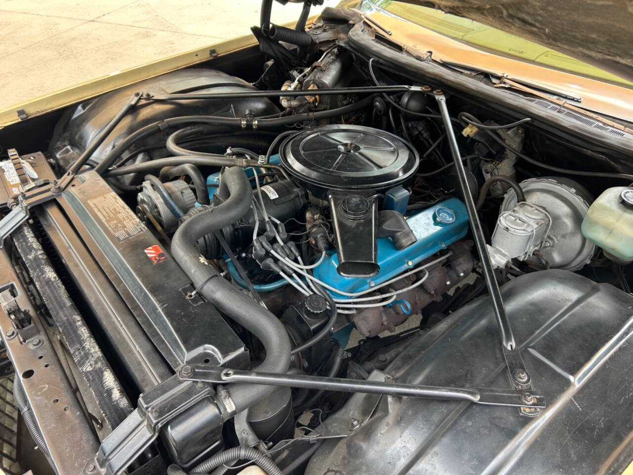 Cadillac-DeVille-1973-Coupe-36