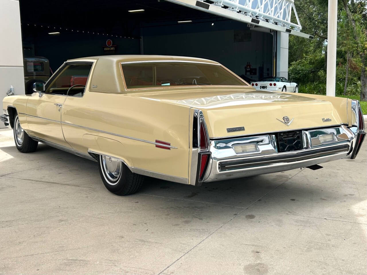 Cadillac-DeVille-1973-Coupe-6