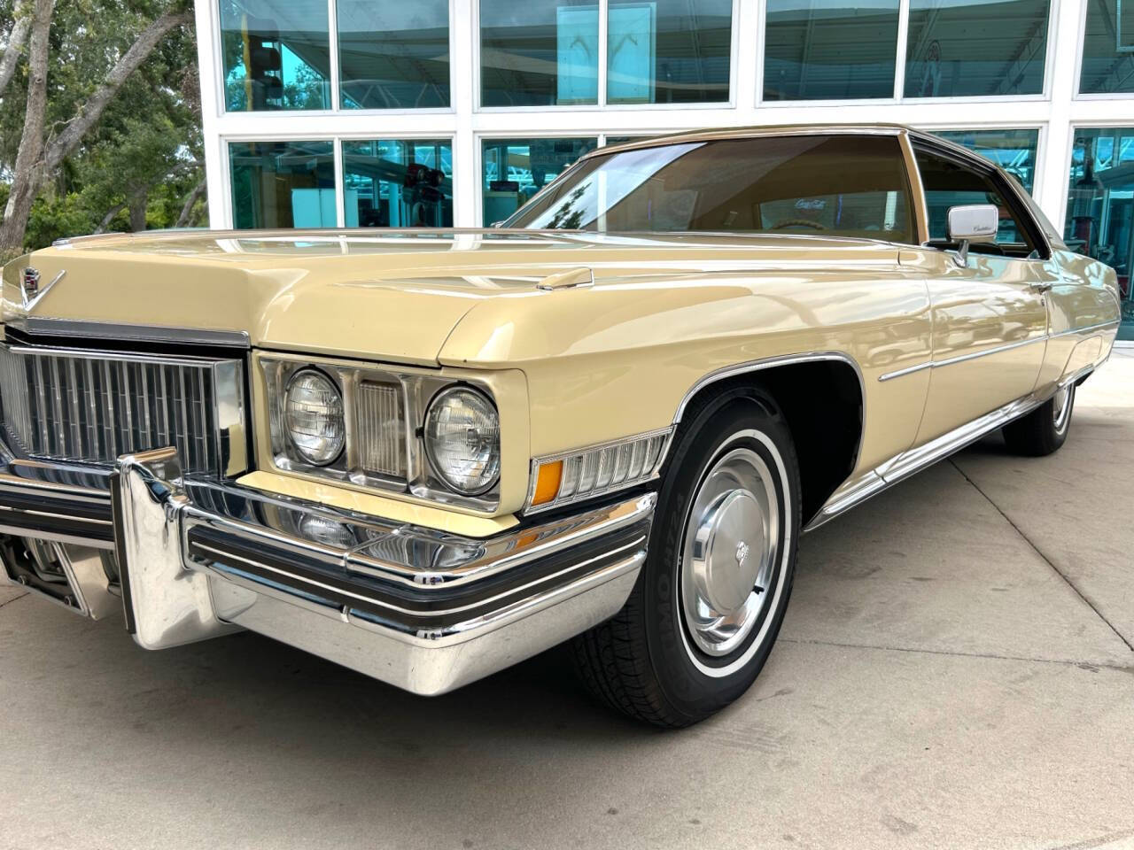 Cadillac-DeVille-1973-Coupe-9