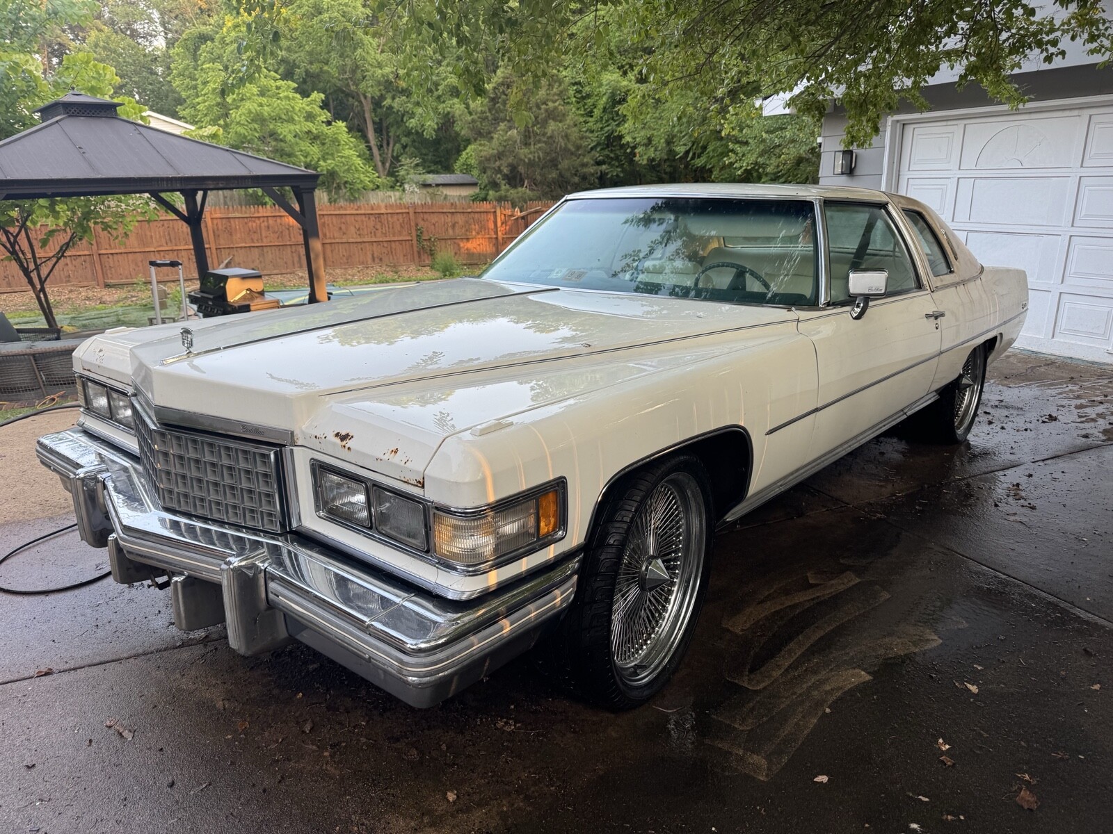 Cadillac DeVille 1976