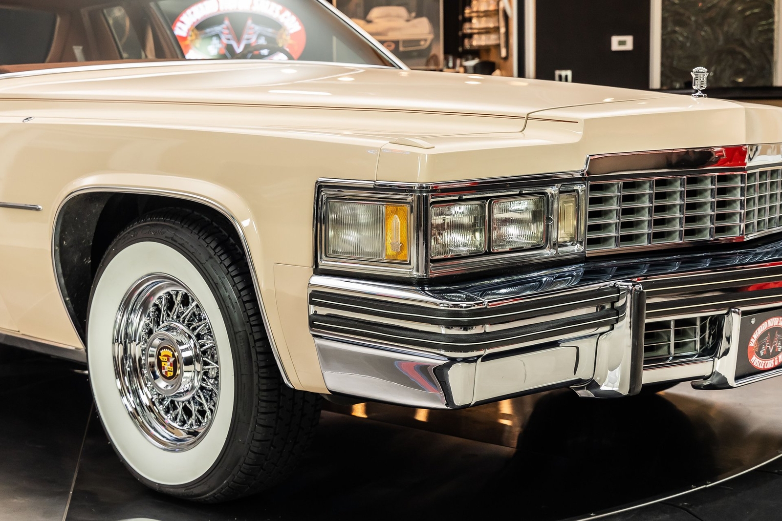 Cadillac-DeVille-1977-Coupe-20