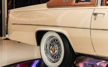 Cadillac-DeVille-1977-Coupe-22