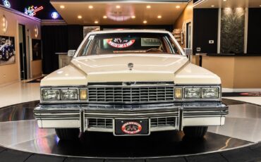 Cadillac-DeVille-1977-Coupe-6