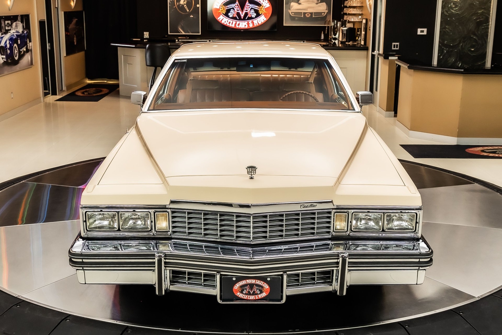 Cadillac-DeVille-1977-Coupe-7