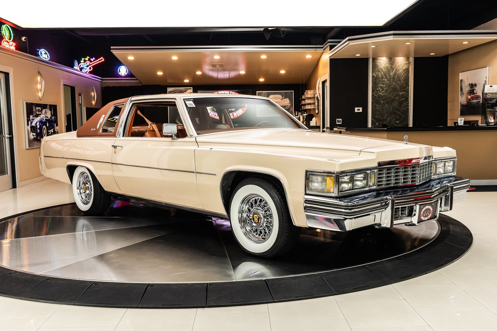 Cadillac-DeVille-1977-Coupe-8