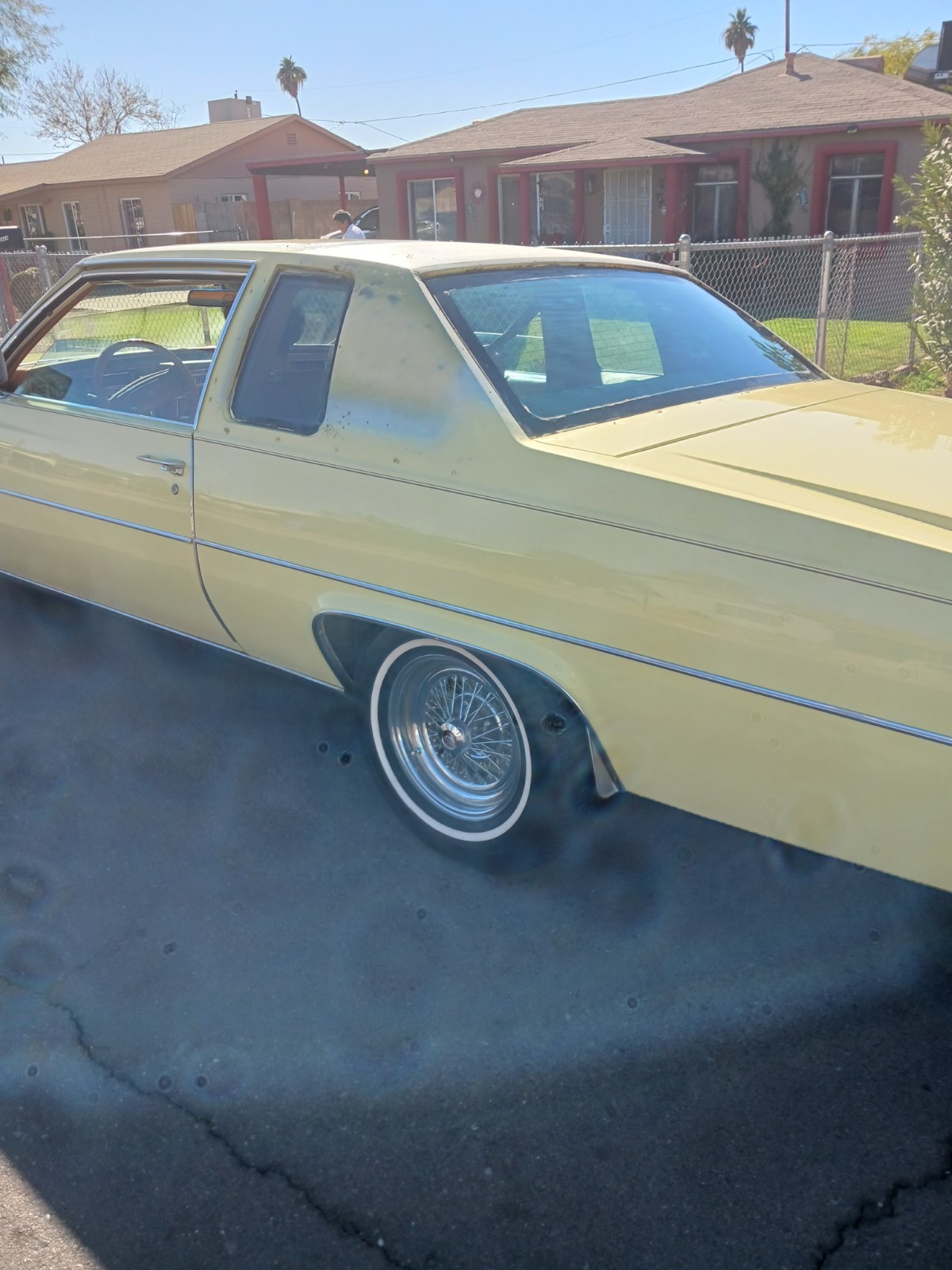 Cadillac-DeVille-1978-4
