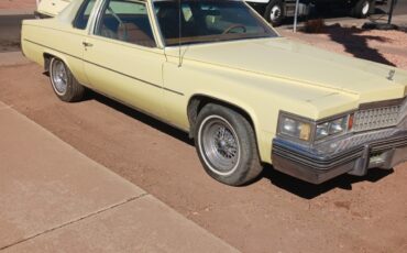 Cadillac-DeVille-1978-7