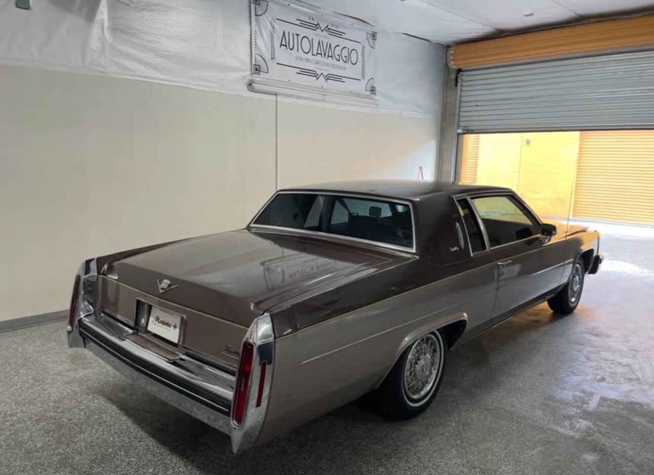 Cadillac-DeVille-1984-Coupe-1
