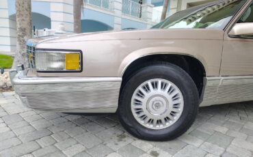 Cadillac-DeVille-1991-Coupe-1