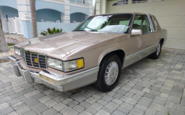 Cadillac-DeVille-1991-Coupe-11