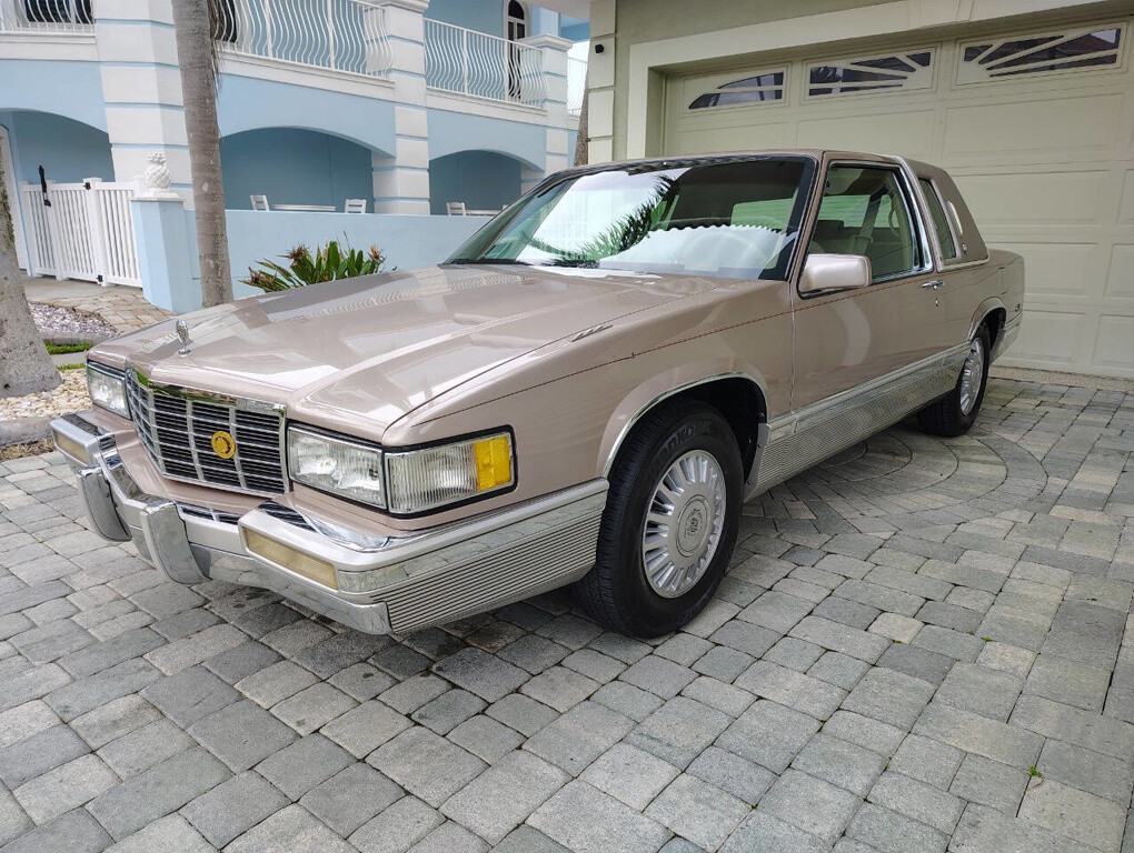 Cadillac-DeVille-1991-Coupe-11