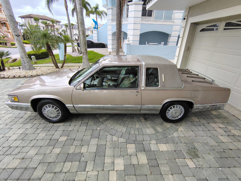 Cadillac-DeVille-1991-Coupe-16