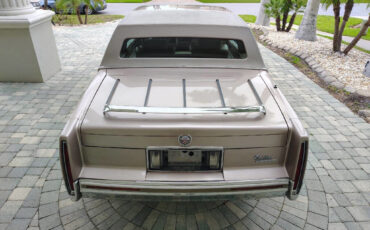 Cadillac-DeVille-1991-Coupe-22