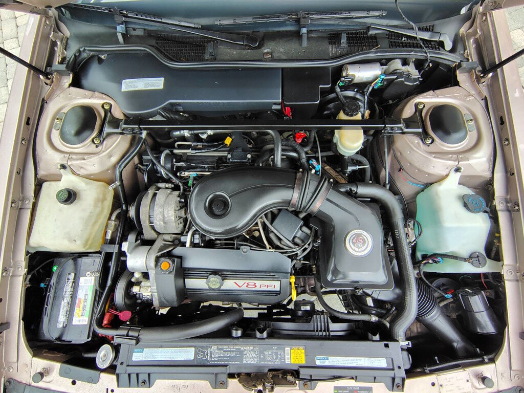 Cadillac-DeVille-1991-Coupe-6