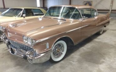 Cadillac-Deville-1958-brown-4