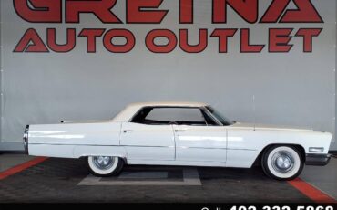 Cadillac-Deville-1968-white