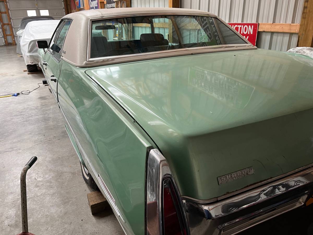 Cadillac-Deville-1972-1