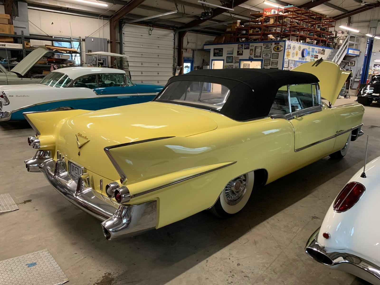 Cadillac-Eldorado-1955-Convertible-2