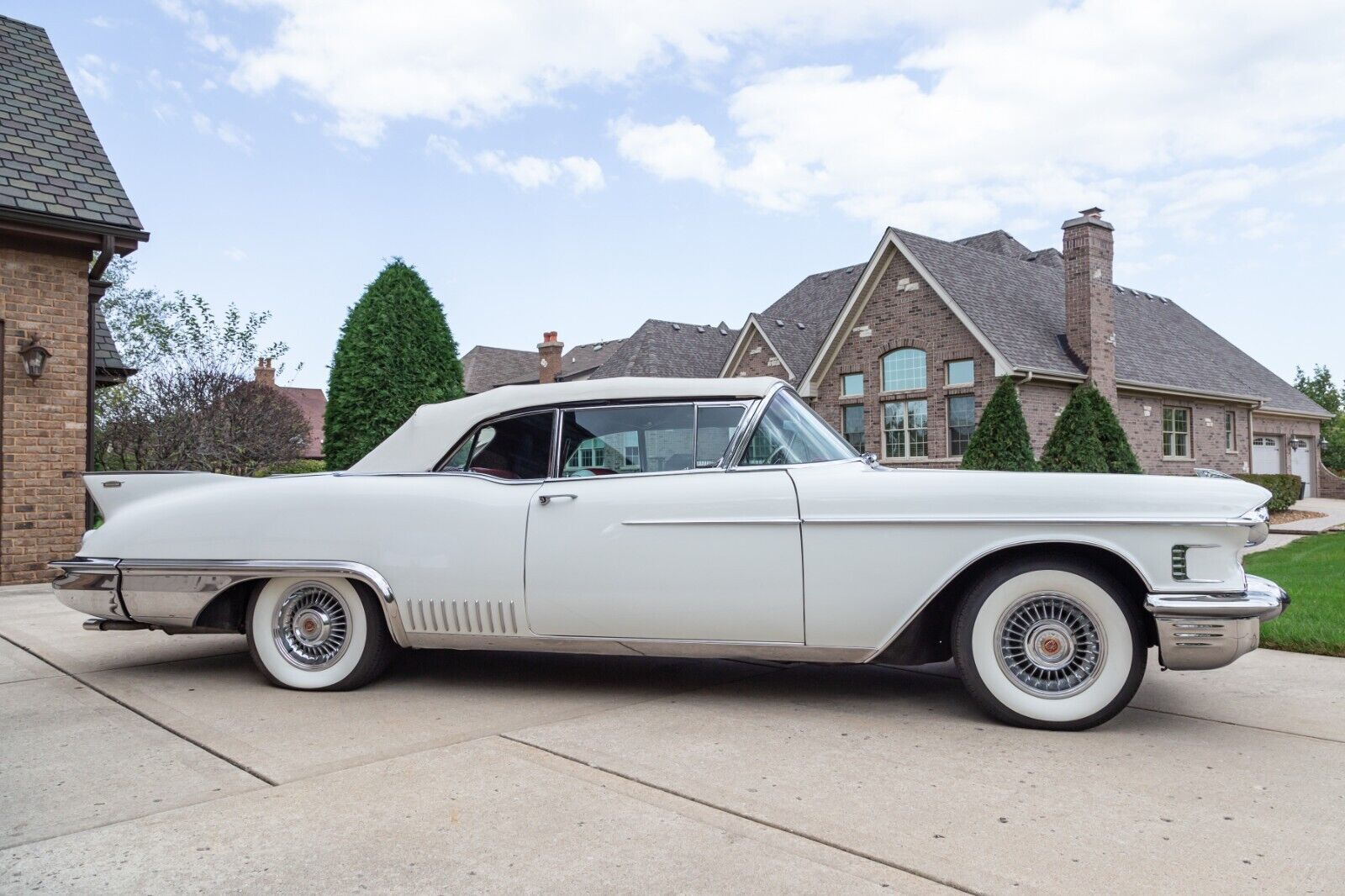 Cadillac-Eldorado-1958-Convertible-11